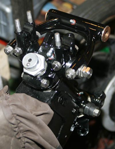 Steering Head